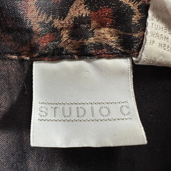 Women's Studio C Leopard Print Sleeveless Button Down Shirt S Brown Black - Picture 4 of 13